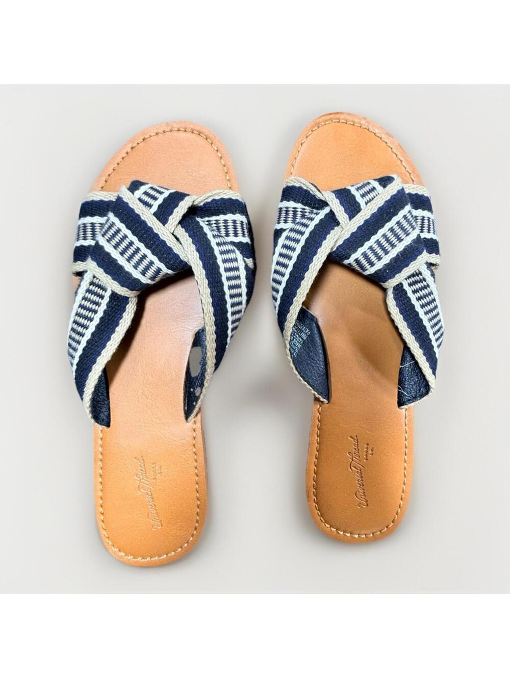 Universal Thread Navy White Striped Slide Sandals Womens Size 7 Casual